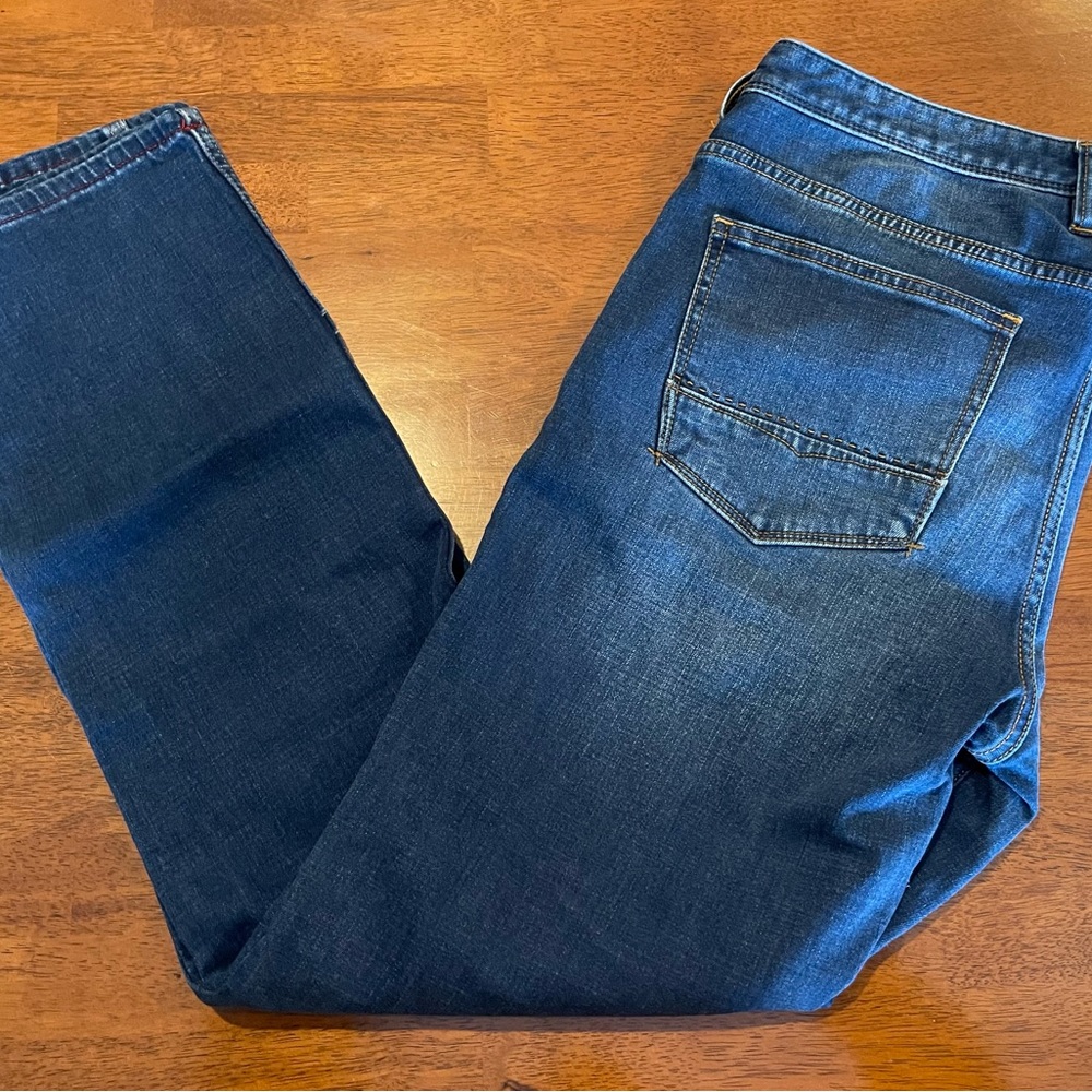 Tommy Bahama Authentic Jeans Mens Sz 34 32 med wash